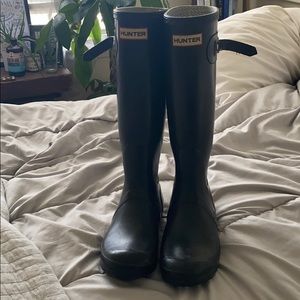 Black Hunter boots. Used condition.